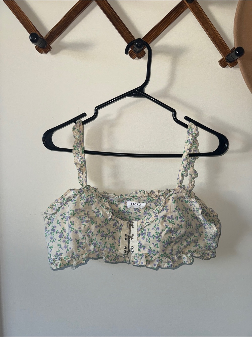 Storia Isolde Floral Crop Top w/ Front Hooks, Size Large